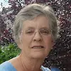 Portrait of Dr. Dena Lindsay